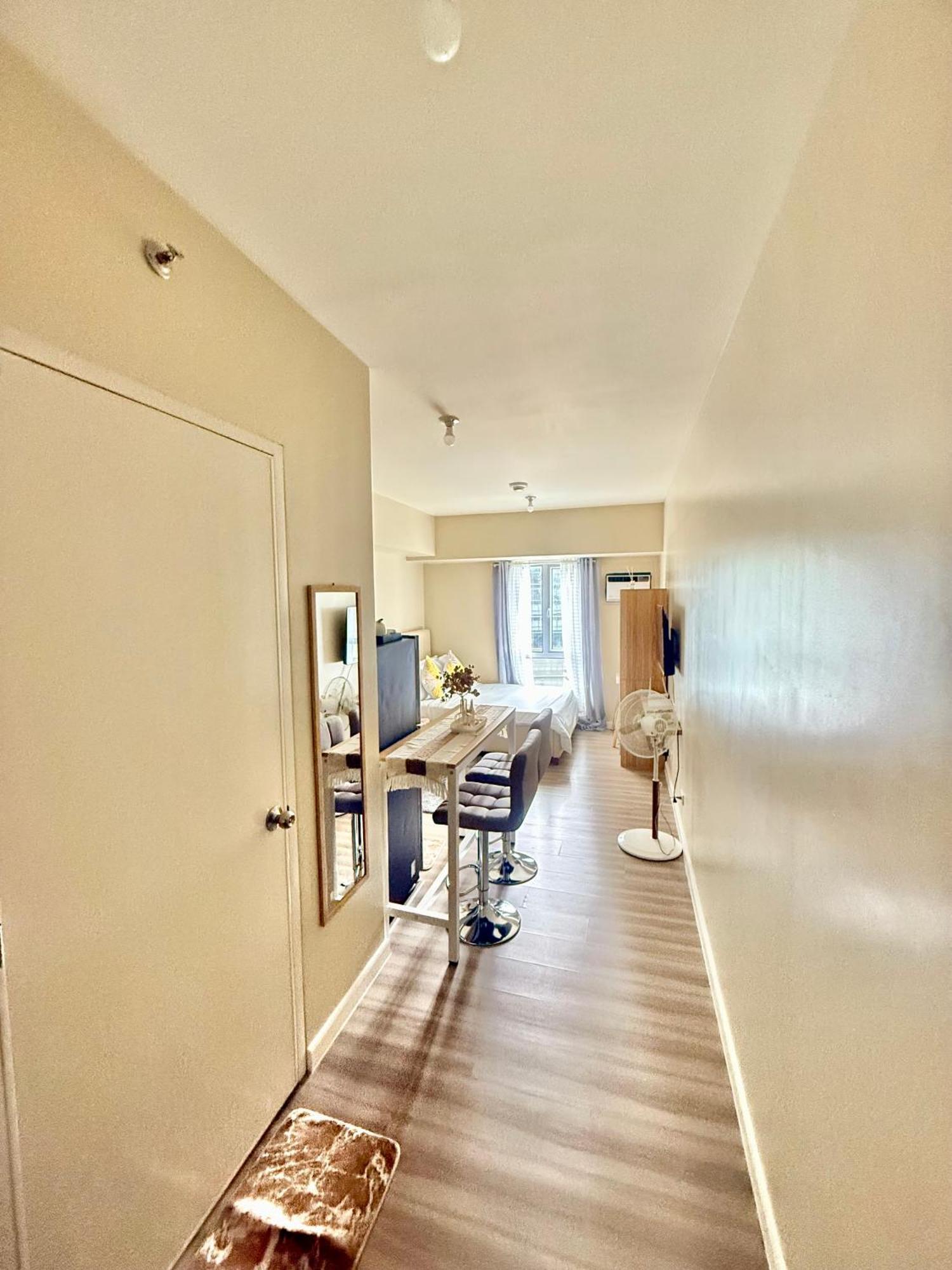 Apartment Staycation In It Park Cebu